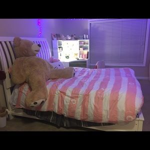 Meet your Posher, Xiaoling